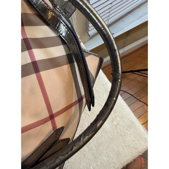 BURBERRY NOVA CHECK Tote Bag (PU110 - Picture 6 of 15